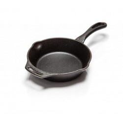 Petromax Fire Skillet Fp20 With One Pan Handle – Pande
